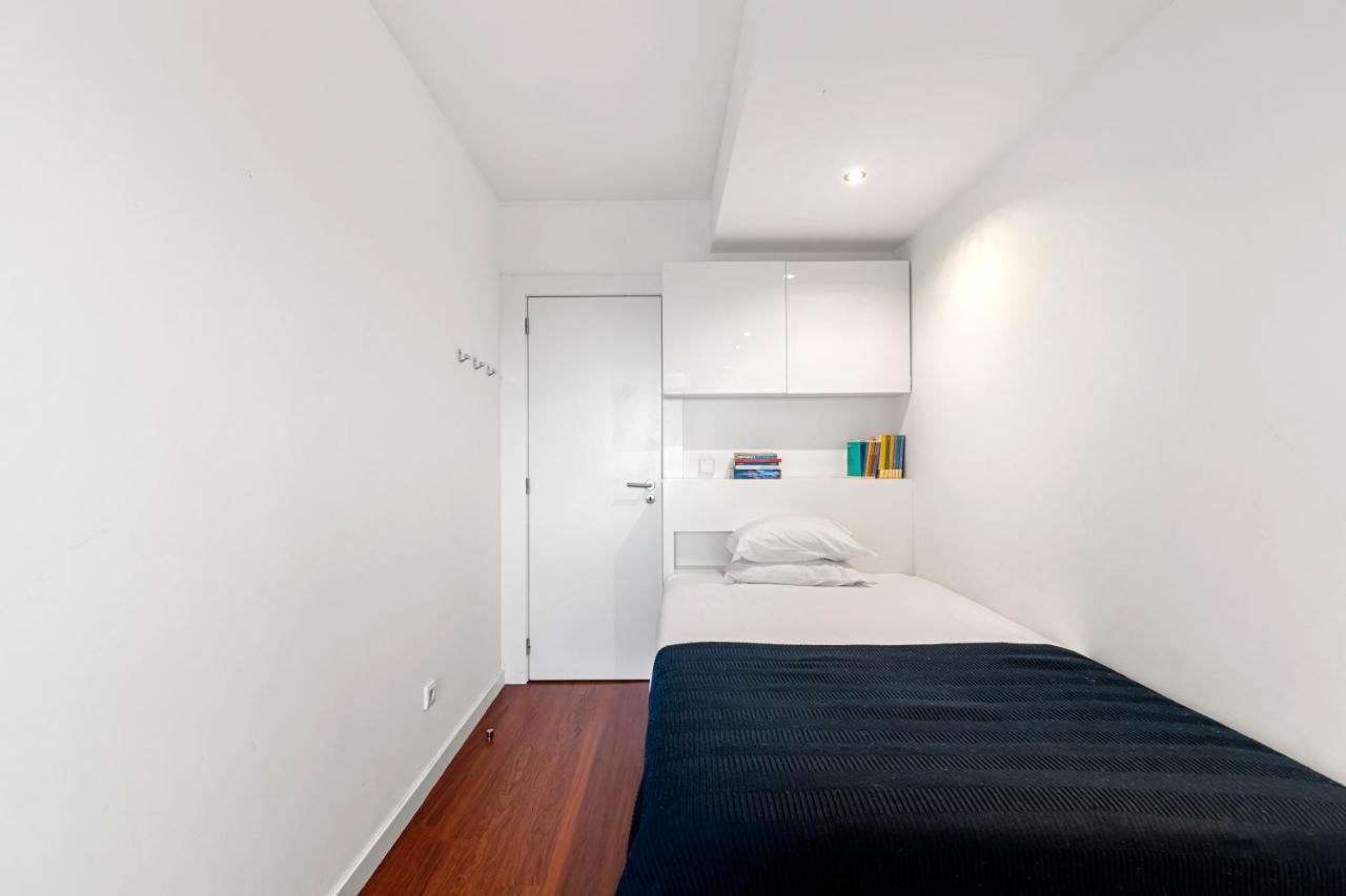 Own Places - Ocean View Apartment Матозиньюш Экстерьер фото